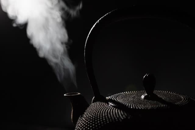 theme-minimalism-kettle-black-smoke-78550