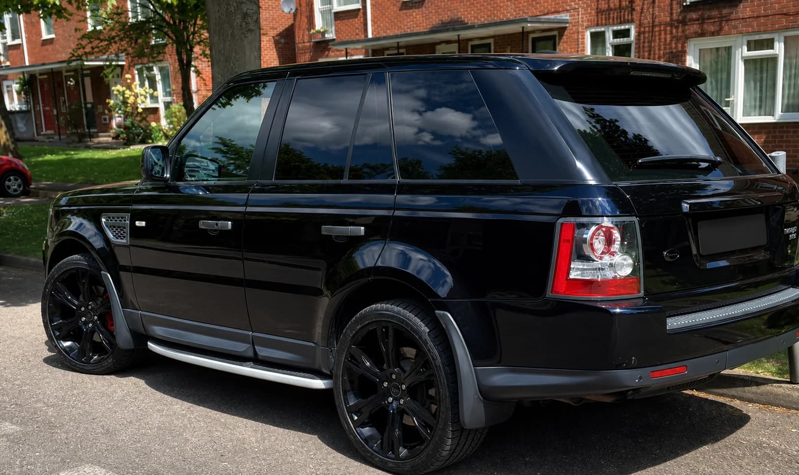 Black 4x4 with freshly installed window tints